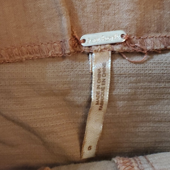 Every Minute Every Hour Terra Cotta Button-Up Mini - Picture 3 of 3